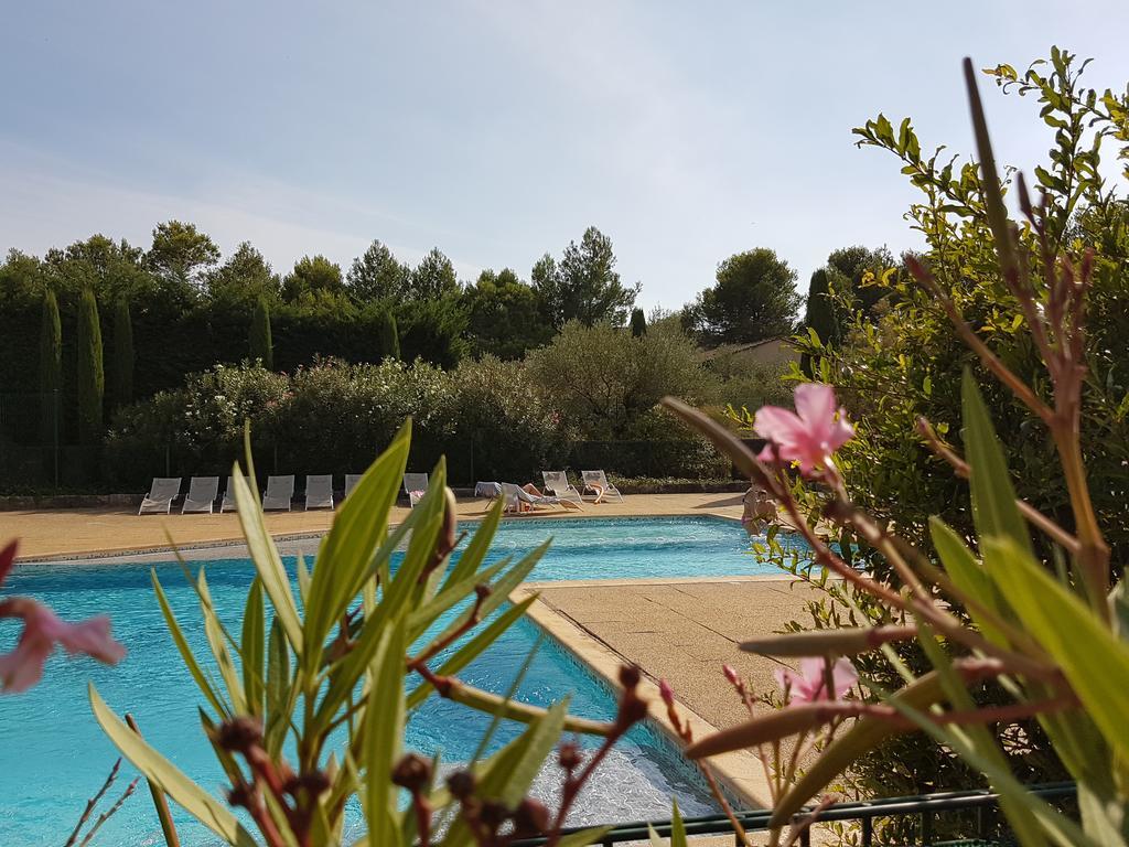 Les Jardins De Fontanille Saint-Rémy-de-Provence Exterior foto
